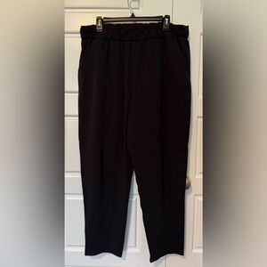 Lululemon Women’s Black Pants